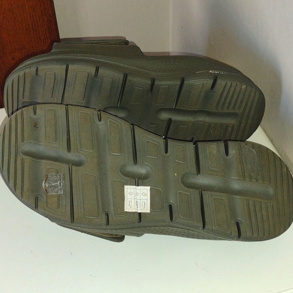 Skechers slides  mens size 9 - Picture 3 of 3